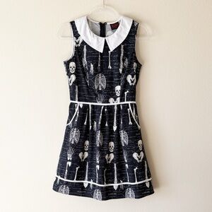 Folter Gothic Skeleton Anatomy Print Fit and Flare Dress with Pockets